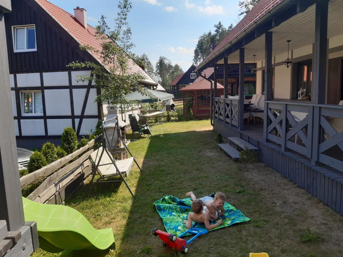 Domek U Floriana I Konrada Zalakowo Kültér fotó